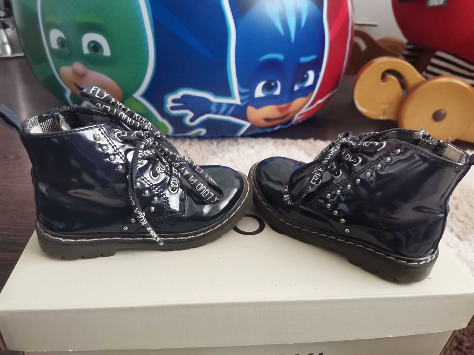 Încălțăminte fetite