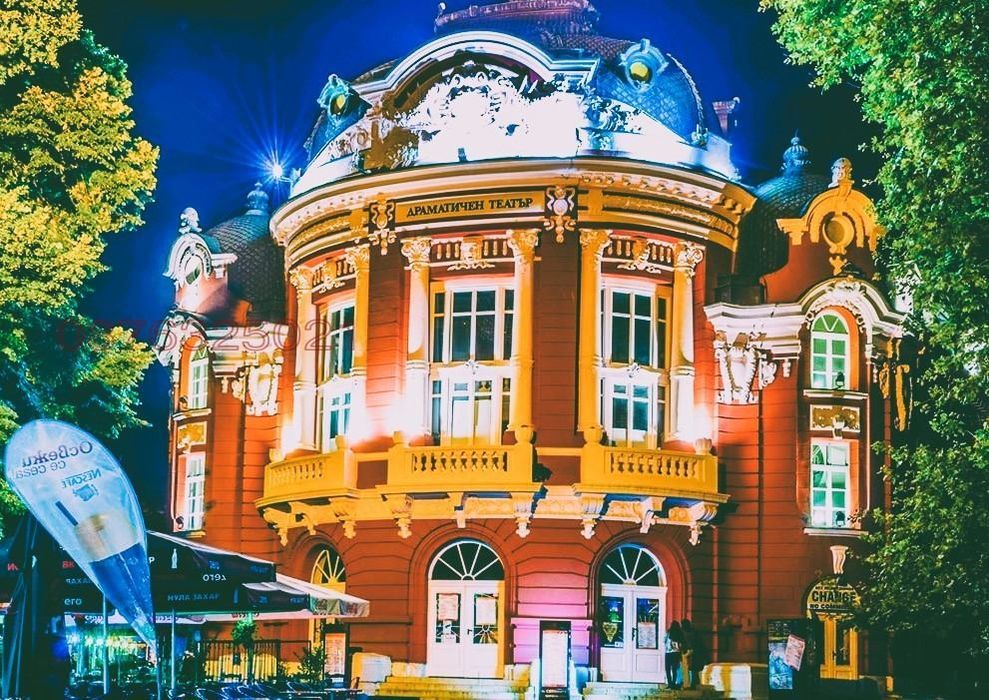 Гараж в Варна-Гръцка махала площ 30 кв.м