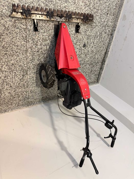 Косачка бенз. палцова за висока трева 174cc 3kW (4hp) 1070mm 3000m2 RD-SBM01