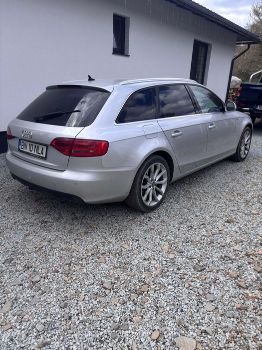 Vând  Audi a 4 b8