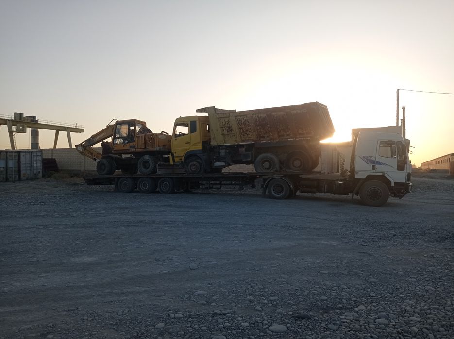 Продается сепка . Тягач с полуприцепом