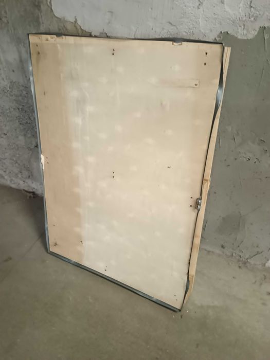 Дървени Евро Палета и Скари Използвани 30бр. и плоскости от Шпертплат