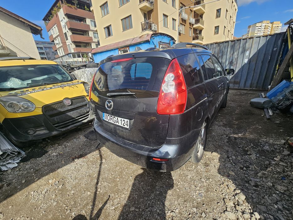 Mazda 5 на части