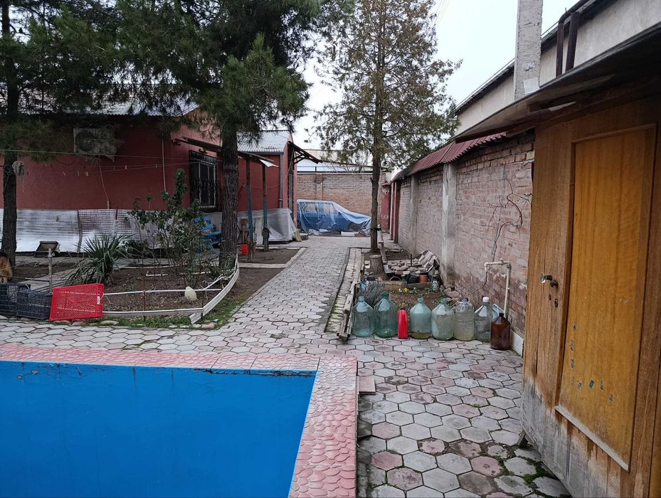 Дом 4 комнаты на участке 6 соток Кока-Кола