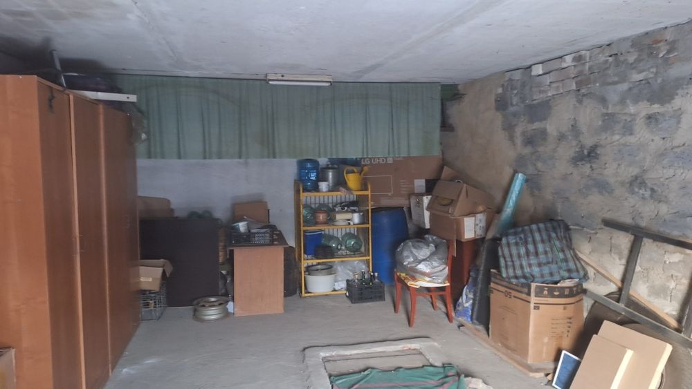 Продам капитальный гараж!