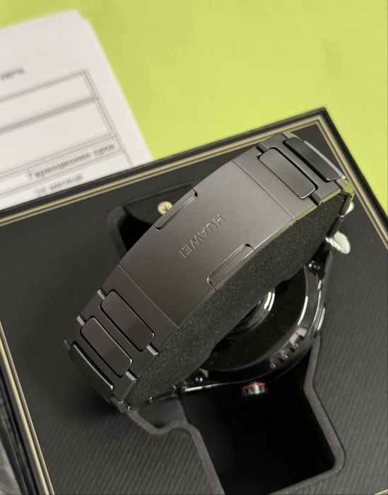 ЧИСТО НОВ 48mm Huawei Watch 4 Pro Space Edition Yettel Гаранция 2026г.