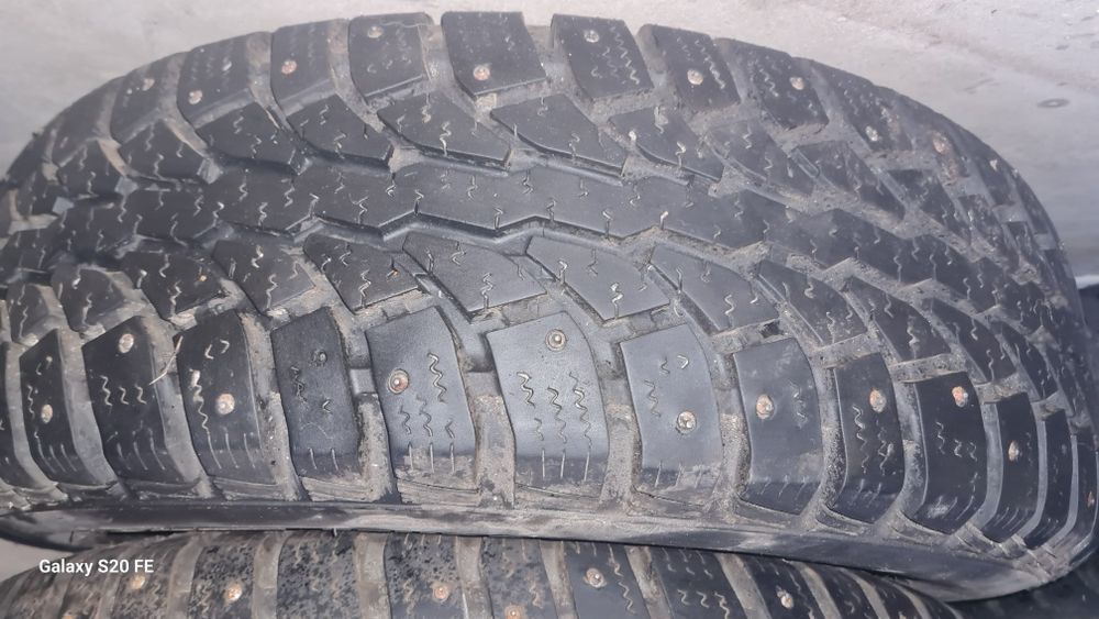 Продам зима 4шт LT 265/70 R17