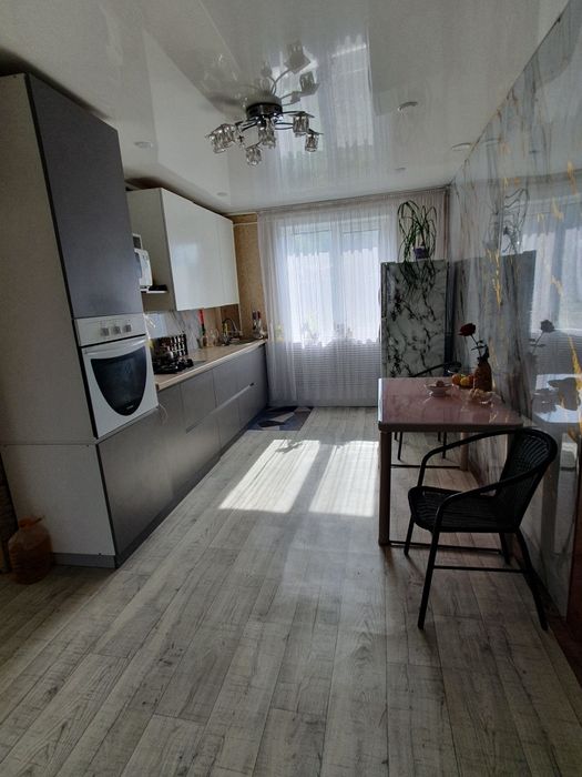 Продам дом  бревенчатый