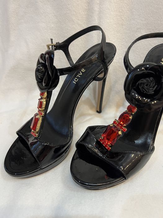 Sandale negre cu toc Sofia Baldi