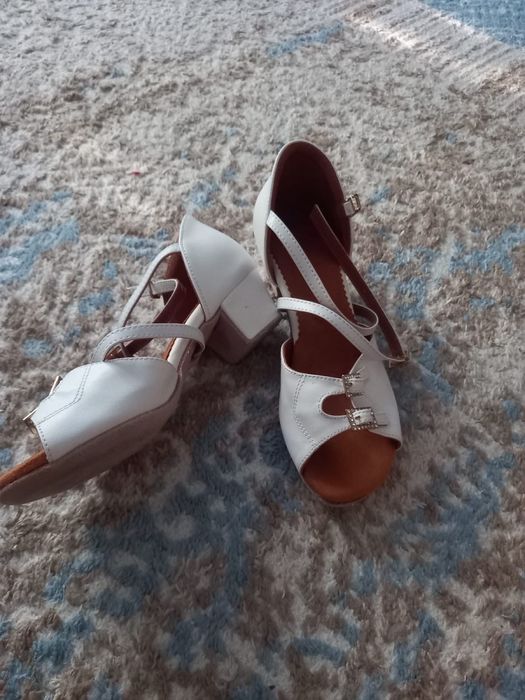 Туфли для танцев