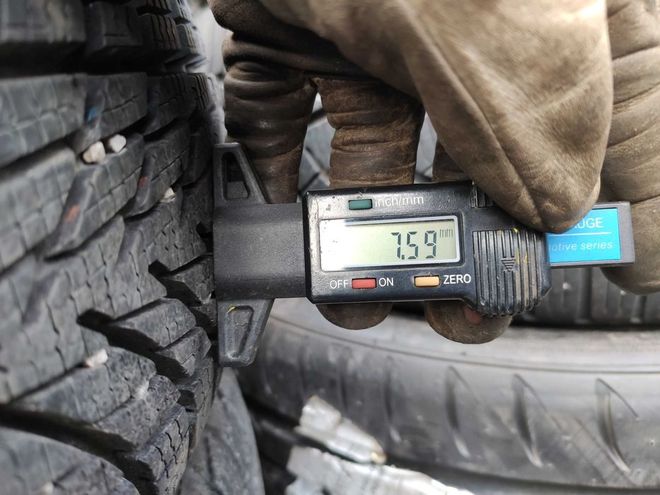 4бр Зимни гуми 175 65 15 - Goodyear - DOT 2023