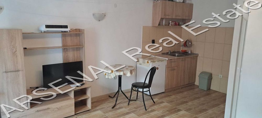 Дава се под наем Ателие в София, Център - 34 кв.м за 350 € - Снимка #1