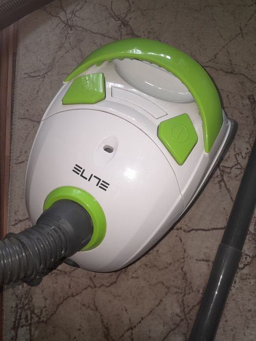 Прахосмукачка  Елит 50 лв