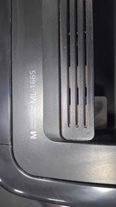 Принтер Samsung ML-1665 лазерный