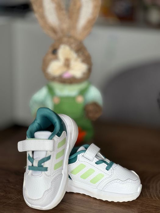 Бебешки маратонки