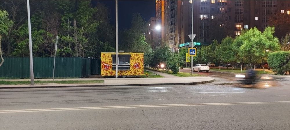 Фудтрэк - киоск. Под  любой вид  фастфуда..