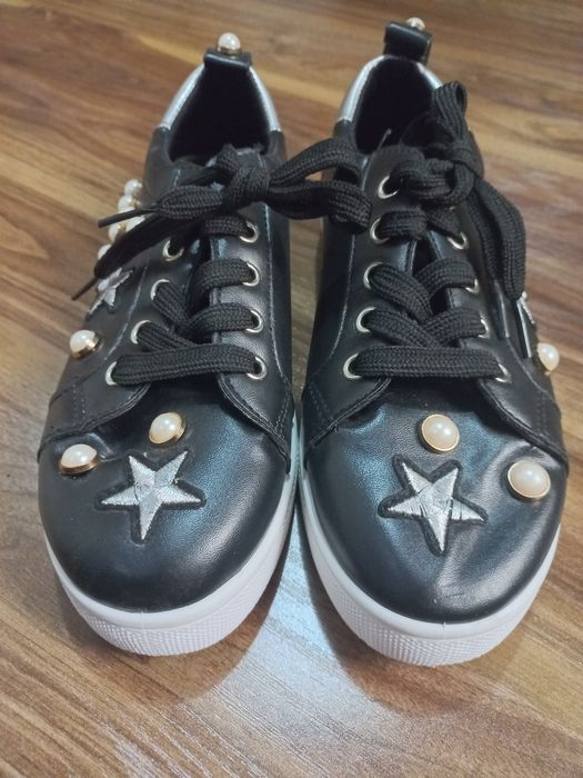 Ayollar uchun,  38,39 razmerlar