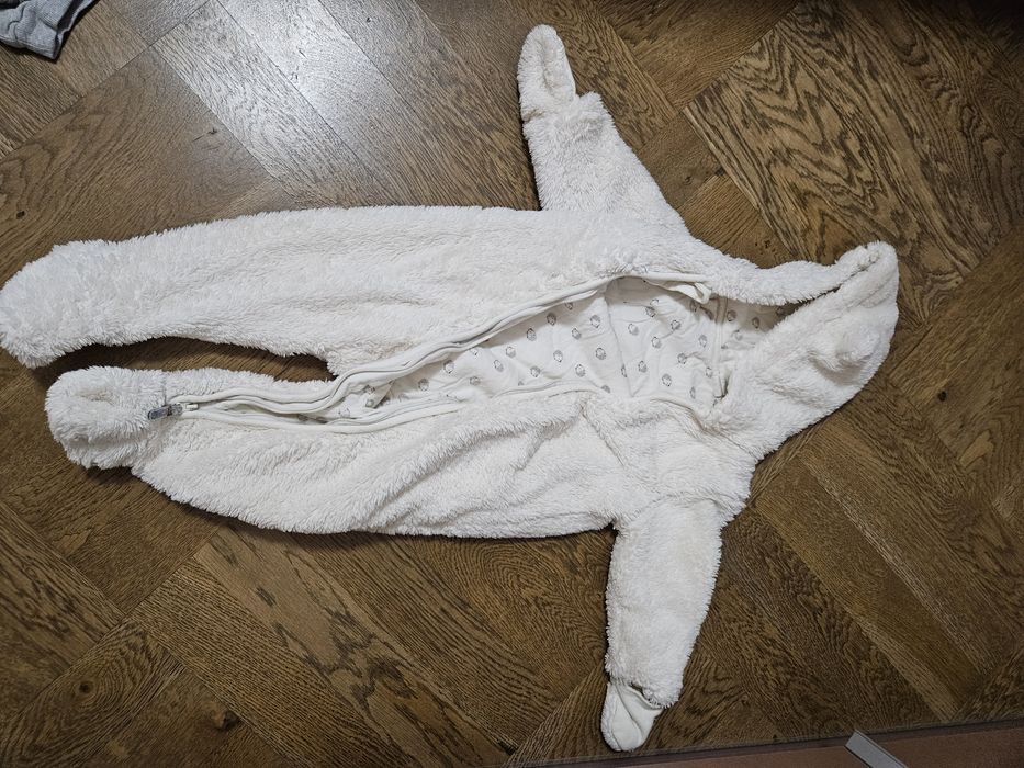 2 бр. Бебешки космонавти 74 р-р