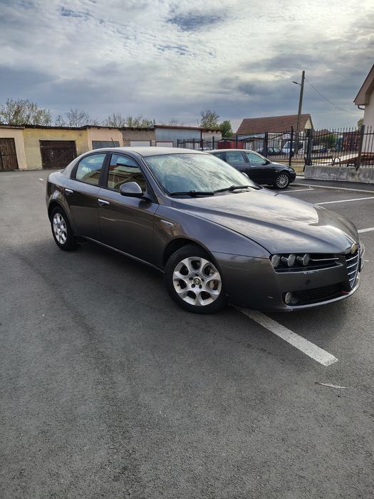 Alfa Romeo 159 diesel, 2.040 € — imagine 4
