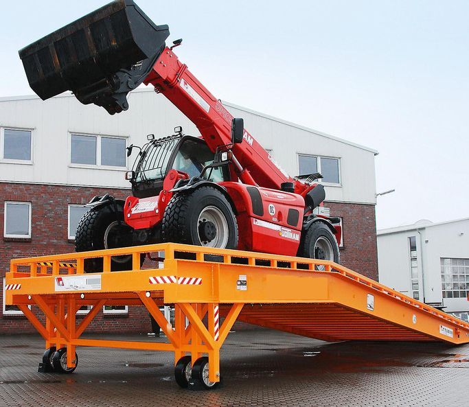 Мобилна рампа товарна - БГ- производител