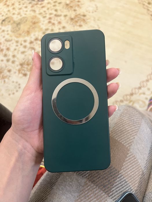 Продам смартфон OPPO Reno (модель CPH2385)