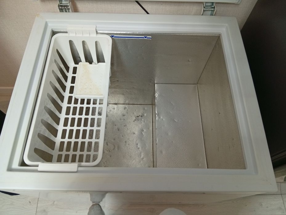 Морозильник Лар б/у