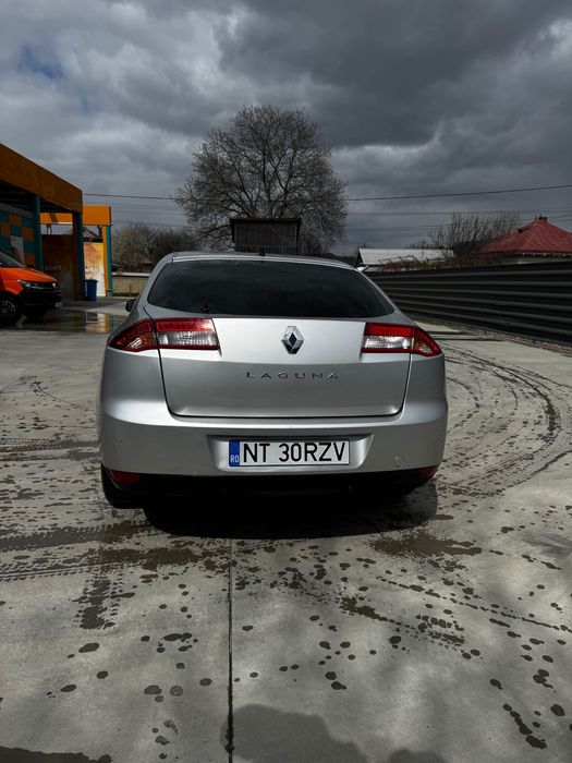 Vând Renault laguna 3