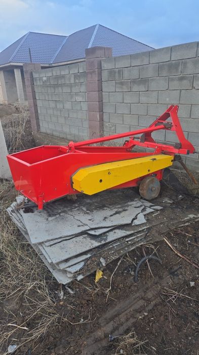 Продам кортофелекопалка