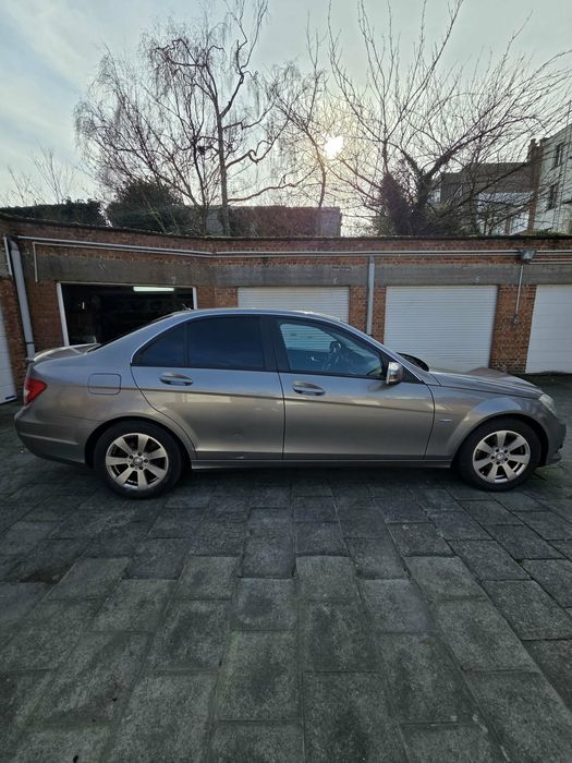 Mercedes-Benz  C180 Benzine