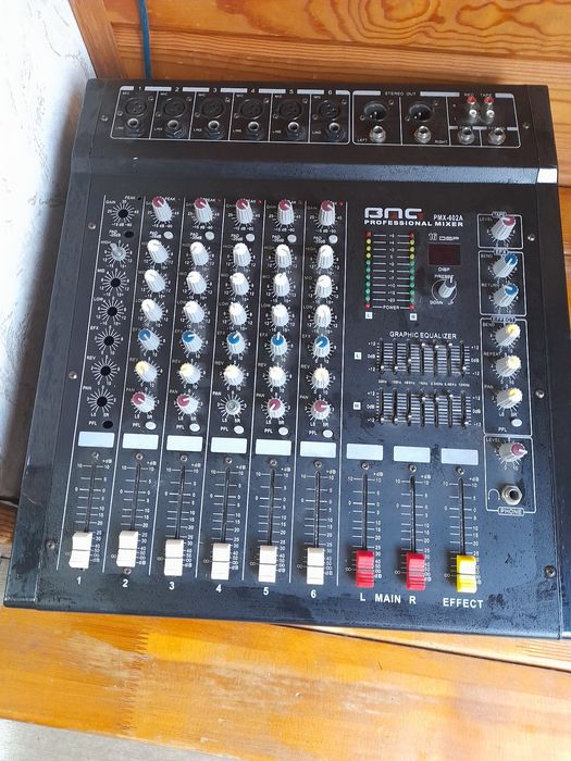 Продам усилитель