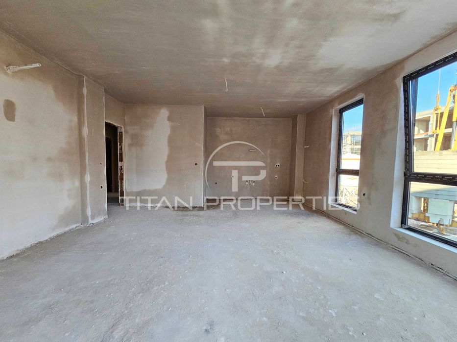 Продава се Тристаен апартамент в Пловдив, Остромила - 115 кв.м за 1301 €/кв.м - Снимка #4