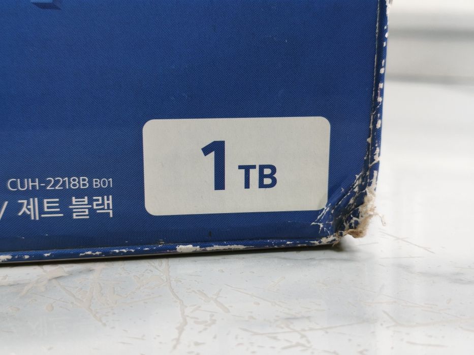 Playstation 4 plus 1 TB