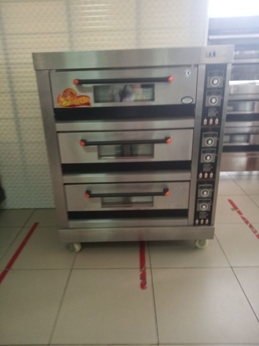 Жарочный шкаф 3 ясрусный электрическая 6подносовая