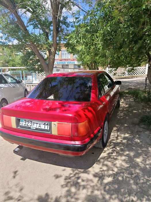 Audi 100 продам машину