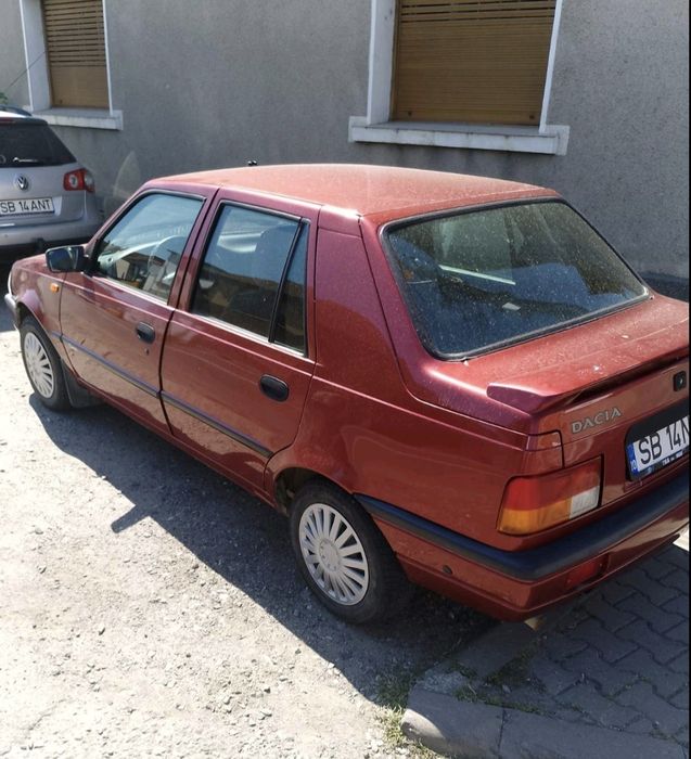 Vând Dacia Super Nova