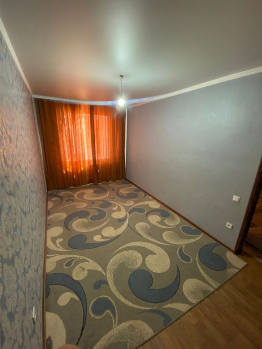 Продам 3 х  комнатный  квартиру