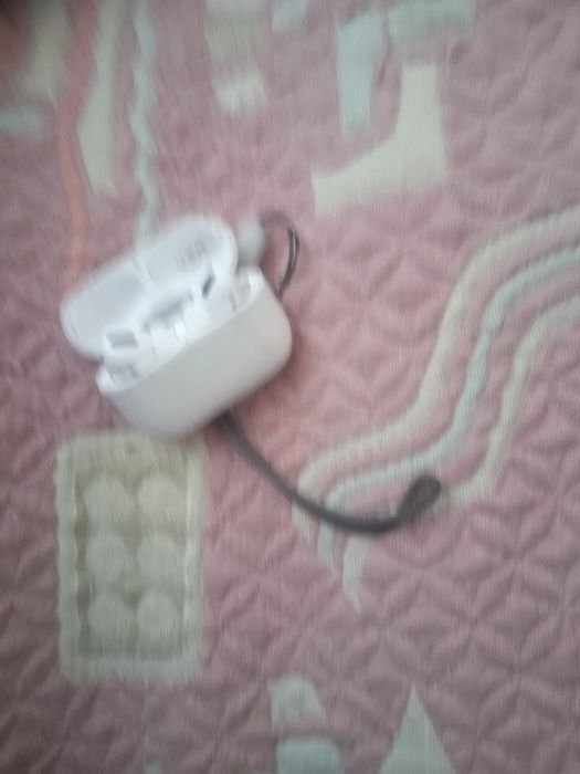 Продам срочно наушники