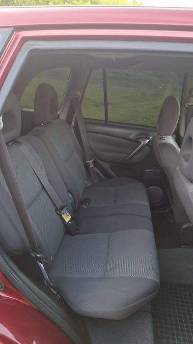 Toyota RAV-4 din anul 2004