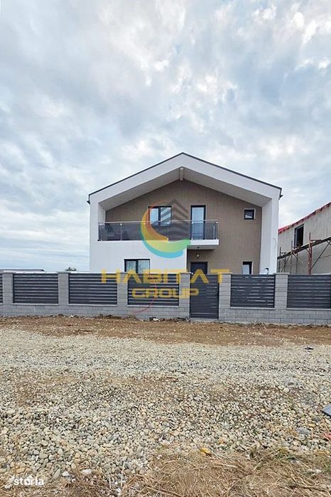 Vila cu 5 camere / 330 mp teren / Vidra - Dobreni