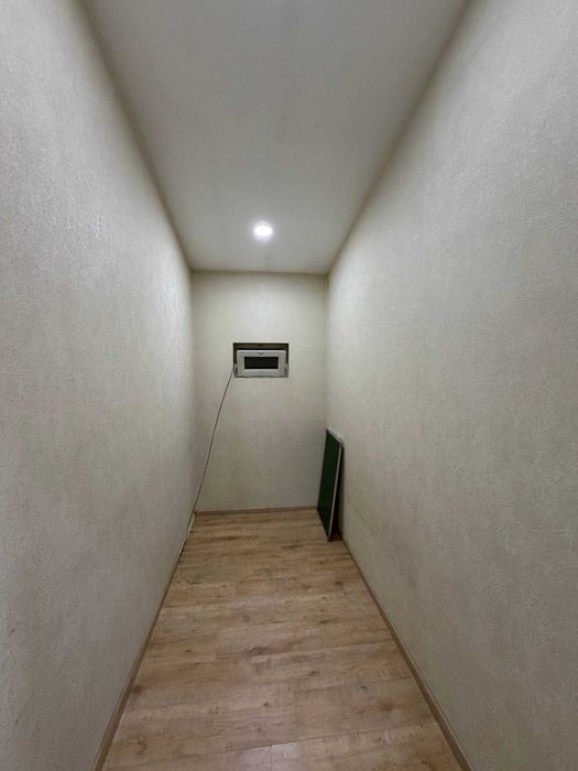 Новостройка Юнусабад 5 кв 2-хона Срочно Сотилади  Кирпичный