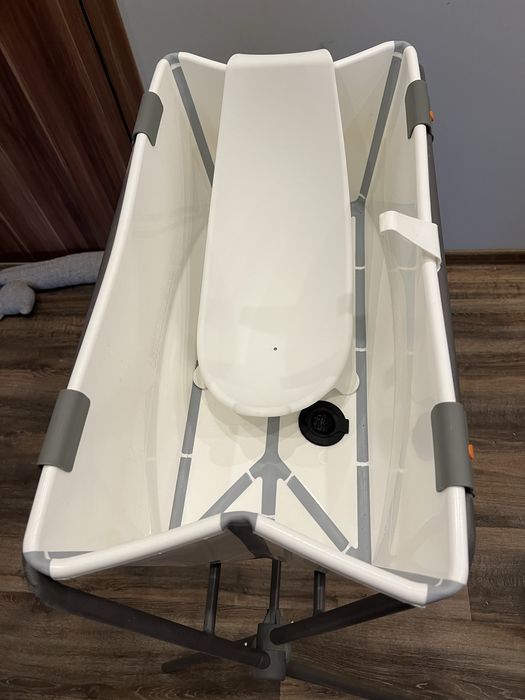 Сгъваема бебешка ваничка Stokke със стойка