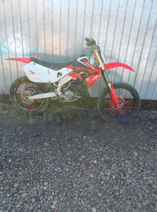 Honda cr 125 cros