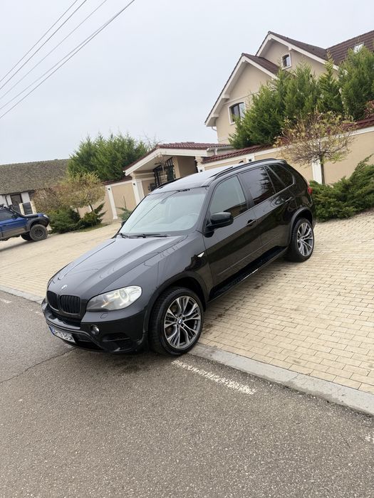 Vand / Schimb Bmw x5 2011 facelift schimb cu containere