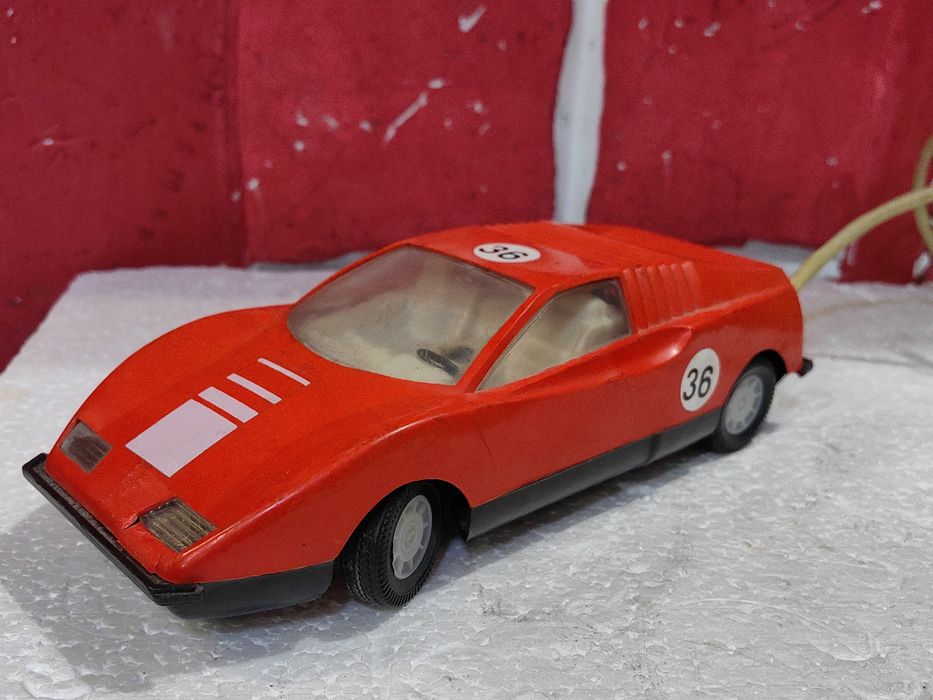 Стара играчка количка с дистанционно управление