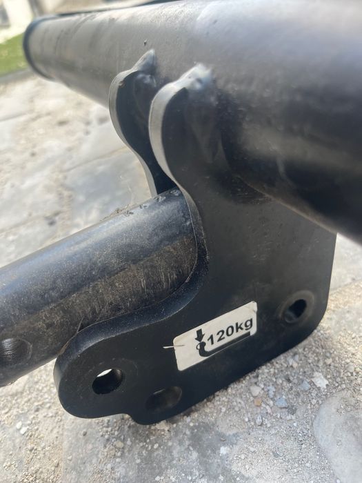 Продавам нов теглич за бус Фолксваген