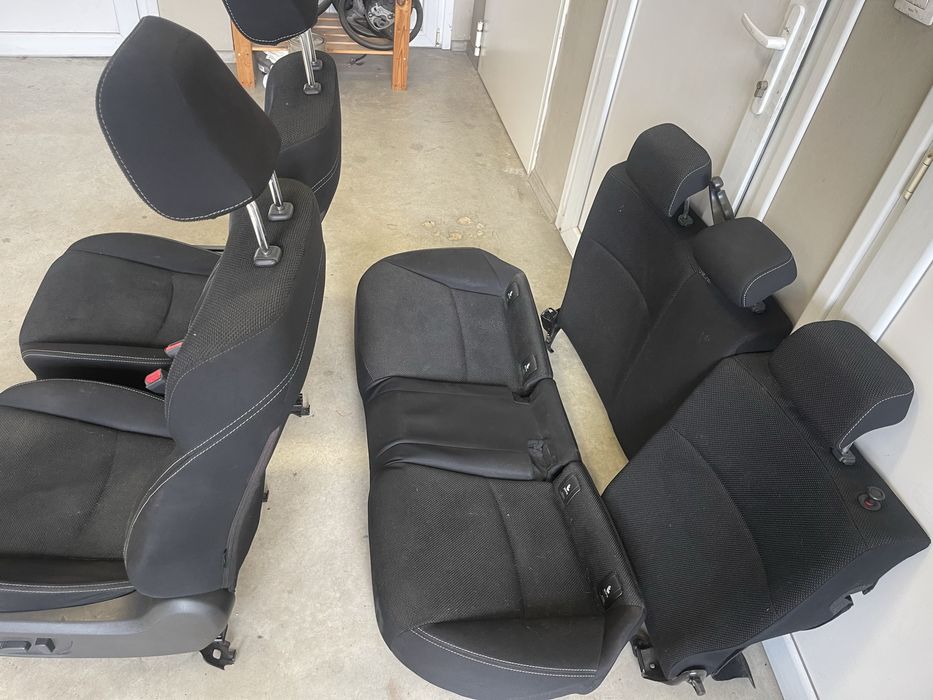 Комплект салон + кори с подгрев за Subaru XV I генерация