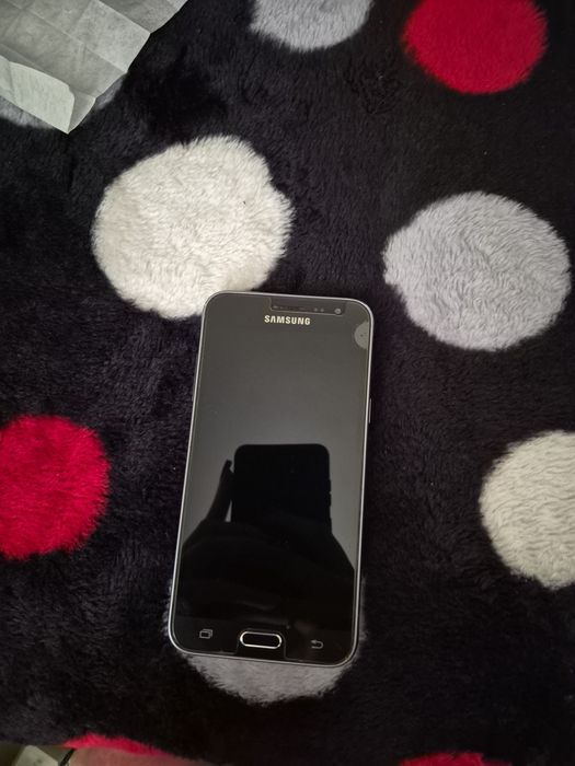 SAMSUNG Galaxy J3