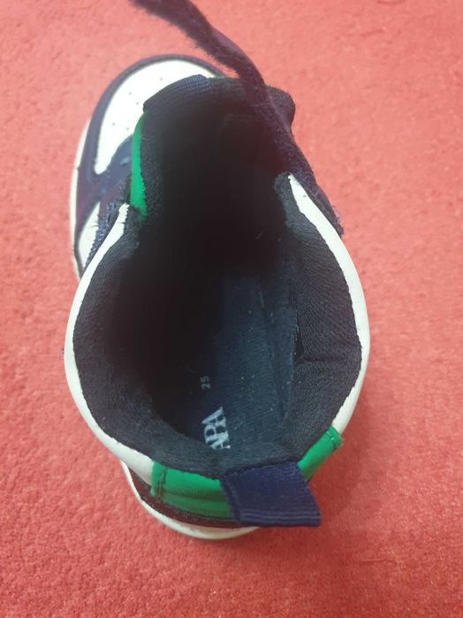 Детские ботиночки Zara