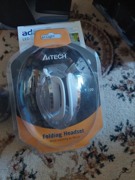 Vand boxe pentru calculator