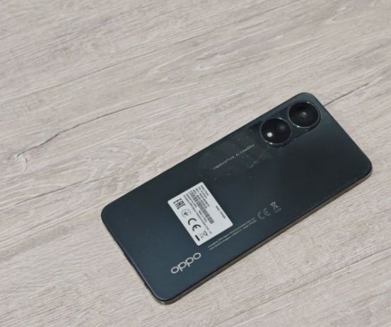 Oppo A78. 256gb. 5G